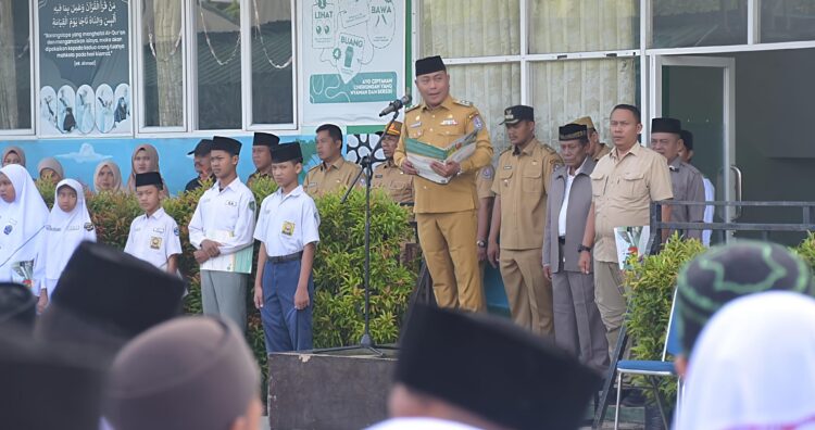 Wabup Deli Serdang Lom Lom Suwondo Kunjungi Sekolah Perguruan Islam Terpadu Tahfidzul Qur'an Al UMM Smart Center Pasar V Tembung 2 Wabup Deli Serdang Lom Lom Suwondo Kunjungi Sekolah Perguruan Islam Terpadu Tahfidzul Qur’an Al UMM Smart Center Pasar V Tembung