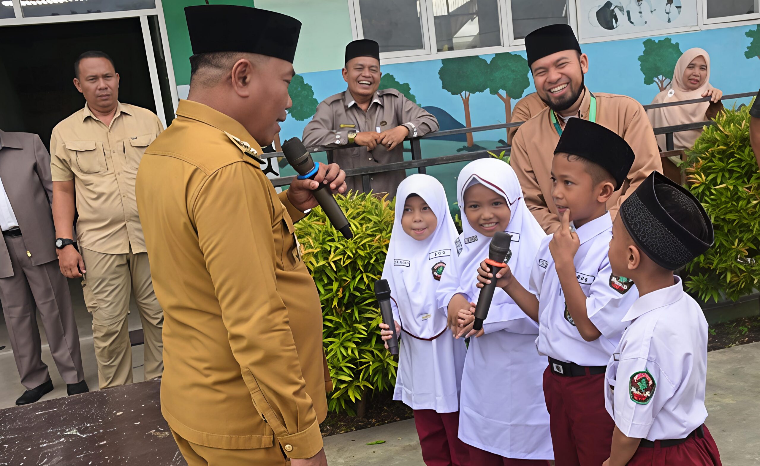 Wabup Deli Serdang Lom Lom Suwondo Kunjungi Sekolah Perguruan Islam Terpadu Tahfidzul Qur'an Al UMM Smart Center Pasar V Tembung 5 Wabup Deli Serdang Lom Lom Suwondo Kunjungi Sekolah Perguruan Islam Terpadu Tahfidzul Qur'an Al UMM Smart Center Pasar V Tembung - IMG 20260720 165835 scaled