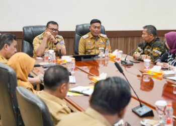 PERTEMUAN BUPATI DELI SERDANG BERSAMA NOTARIS DAN PPAT