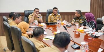 PERTEMUAN BUPATI DELI SERDANG BERSAMA NOTARIS DAN PPAT