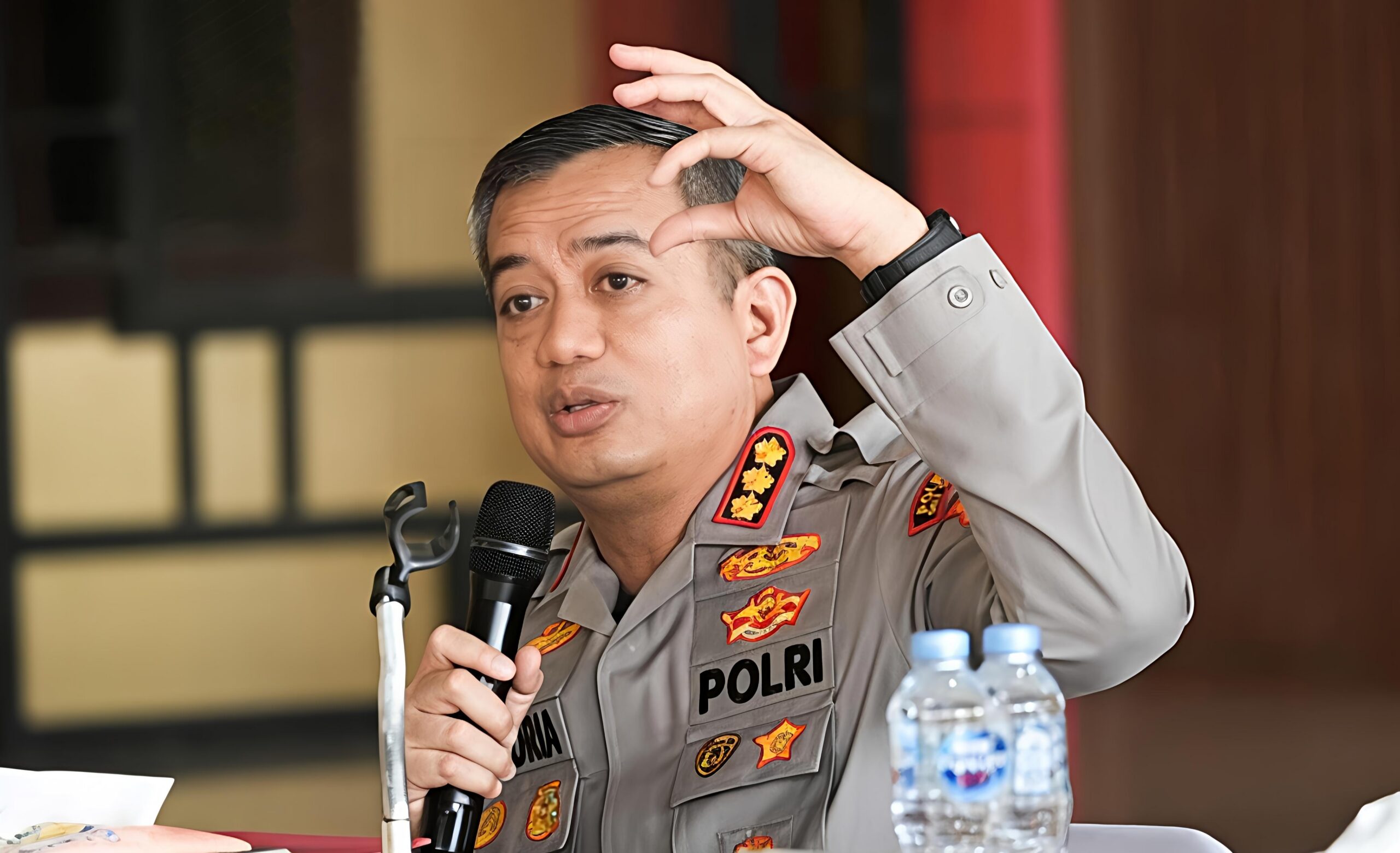 Pecahnya Kaca Jendela Kamar Rumdis Wakil Bupati Deli Serdang Terjadi Pada Juni 2026, Bukan Disebabkan Proyektil Senjata Api 4 Pecahnya Kaca Jendela Kamar Rumdis Wakil Bupati Deli Serdang Terjadi Pada Juni 2026, Bukan Disebabkan Proyektil Senjata Api - IMG 20260721 191528 scaled