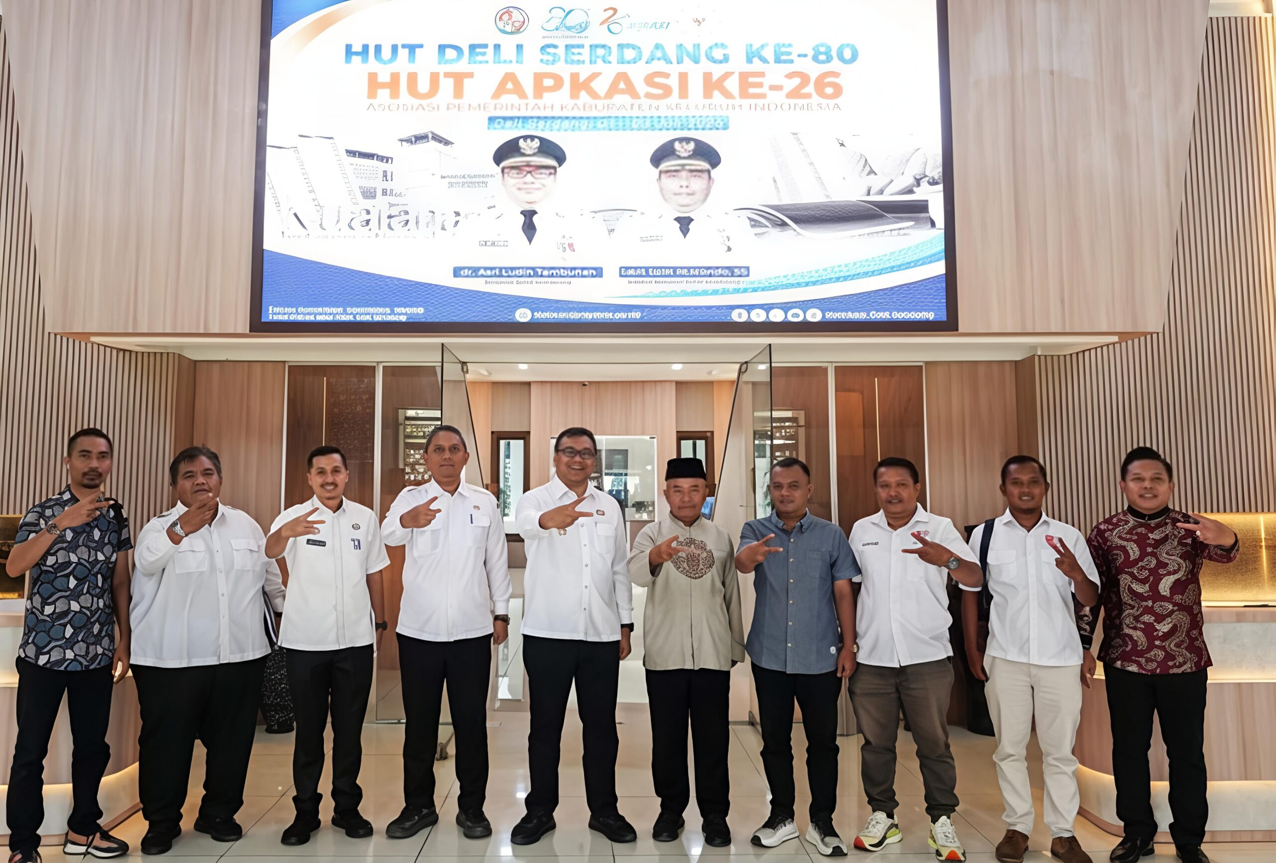 Bupati Asri Ludin Tambunan, Terima Audiensi Pengurus Federasi Akuatik Indonesia Kabupaten Deli Serdang - IMG 20260722 171949 scaled