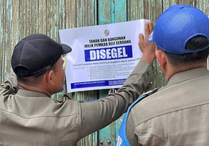 PEMKAB DELI SERDANG SEGEL DAN KOSONGKAN 33 UNIT RUKO EKS DELIMAS UNTUK AMANKAN ASET DAERAH