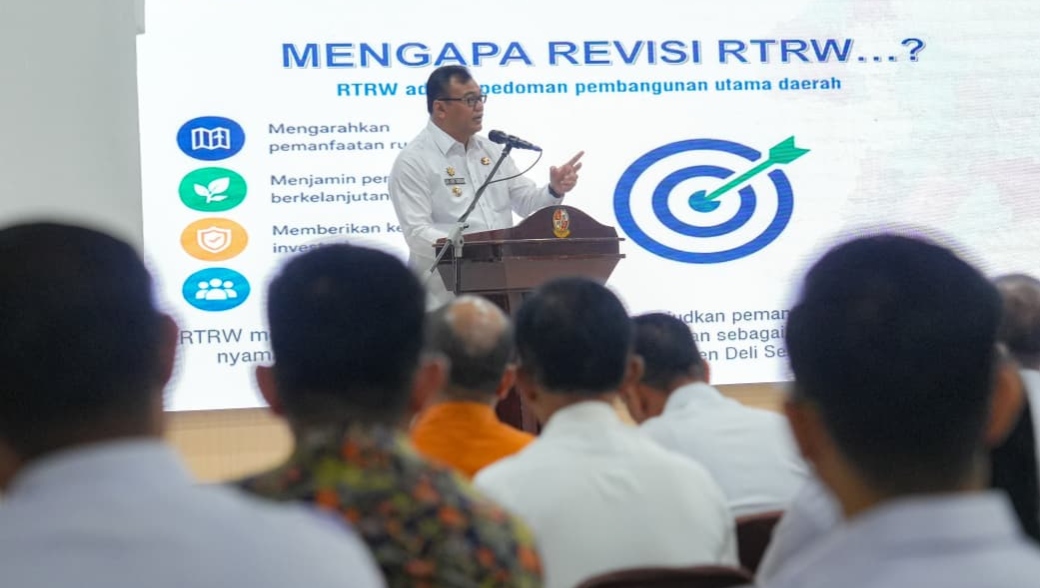 Bupati Deli Serdang Buka Forum Group Discussion I Revisi Rencana Tata Ruang Wilayah Dan Kick-Off Meeting Kajian Lingkungan Hidup Strategis 5 Bupati Deli Serdang Buka Forum Group Discussion I Revisi Rencana Tata Ruang Wilayah Dan Kick-Off Meeting Kajian Lingkungan Hidup Strategis - IMG 20260722 172423