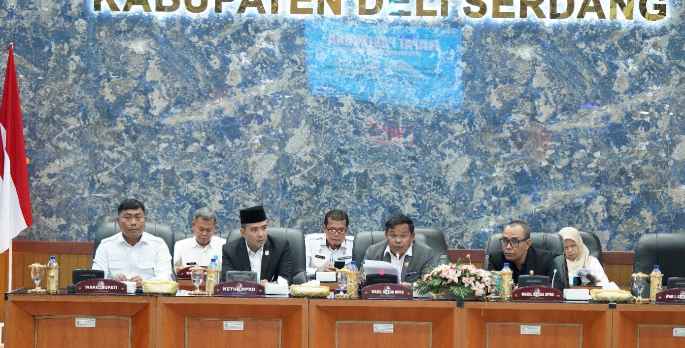 Sidang Paripurna DPRD Deli Serdang Penyampaian Jawaban Bupati Atas Pandangan Umum Fraksi Terhadap Ranperda 4 Sidang Paripurna DPRD Deli Serdang Penyampaian Jawaban Bupati Atas Pandangan Umum Fraksi Terhadap Ranperda - IMG 20260722 174611