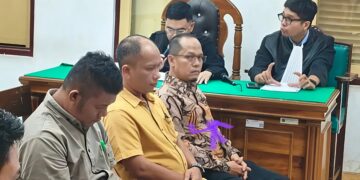 Sidang Perdana Kasus Korupsi Mantan Kadis DLH Pemko Tebing Tinggi MHA, Didakwa Tilap Anggaran BBM Subsidi Rp. 863 Juta 17 Sidang Perdana Kasus Korupsi Mantan Kadis DLH Pemko Tebing Tinggi MHA, Didakwa Tilap Anggaran BBM Subsidi Rp. 863 Juta