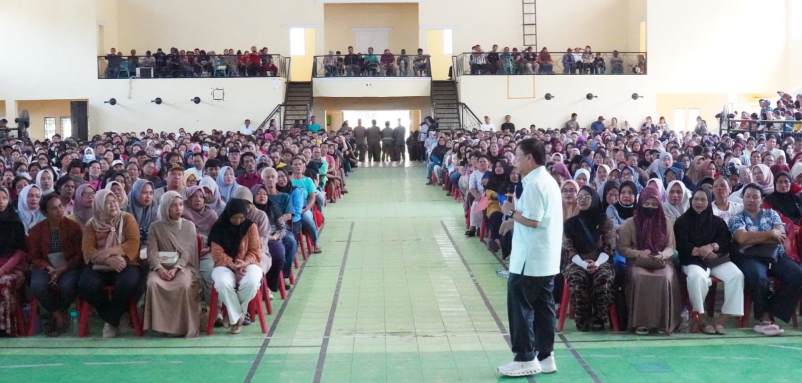 Anggota DPR RI Komisi X Sofyan Tan Serahkan 2.000 SK Program Indonesia Pintar Tahun 2026 Di Deli Serdang 4 Anggota DPR RI Komisi X Sofyan Tan Serahkan 2.000 SK Program Indonesia Pintar Tahun 2026 Di Deli Serdang - IMG 20260723 175648