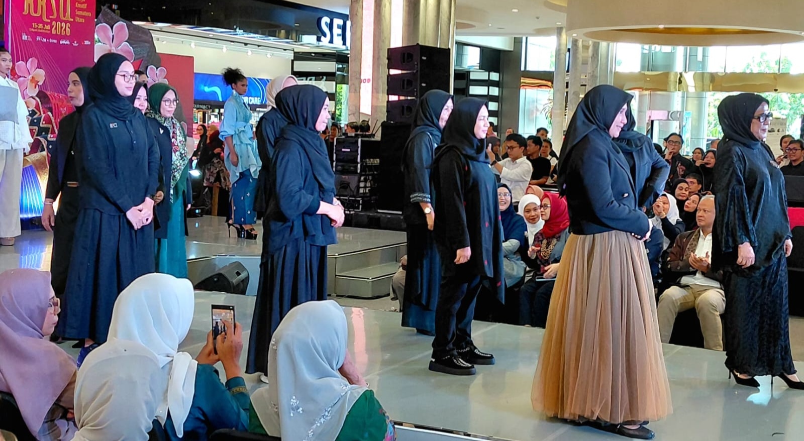 Pemkab Deli Serdang Ikut Karya Kreatif Sumatera Utara (KKSU) 2026 Dan Medan Fashion Trend 5 Pemkab Deli Serdang Ikut Karya Kreatif Sumatera Utara (KKSU) 2026 Dan Medan Fashion Trend - IMG 20260724 102753