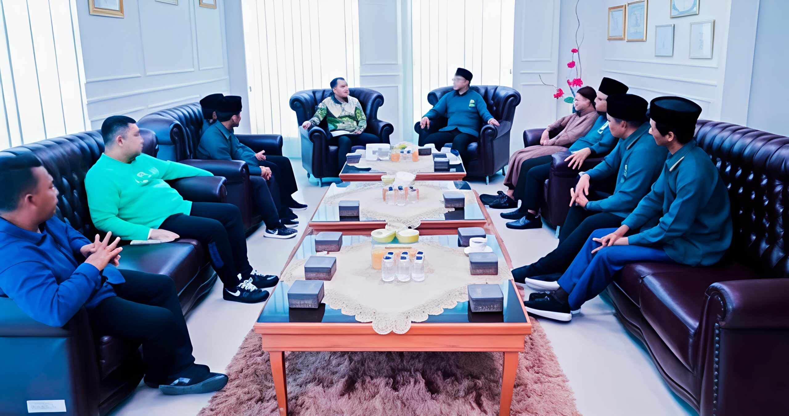 Terima Audiensi Pengurus PD Persis Kota Tebing Tinggi, Wali Kota Tegaskan Komitmen Pemko Dukung Sektor Pendidikan, Dakwah Dan Sosial 4 Terima Audiensi Pengurus PD Persis Kota Tebing Tinggi, Wali Kota Tegaskan Komitmen Pemko Dukung Sektor Pendidikan, Dakwah Dan Sosial - IMG 20260726 170924 scaled