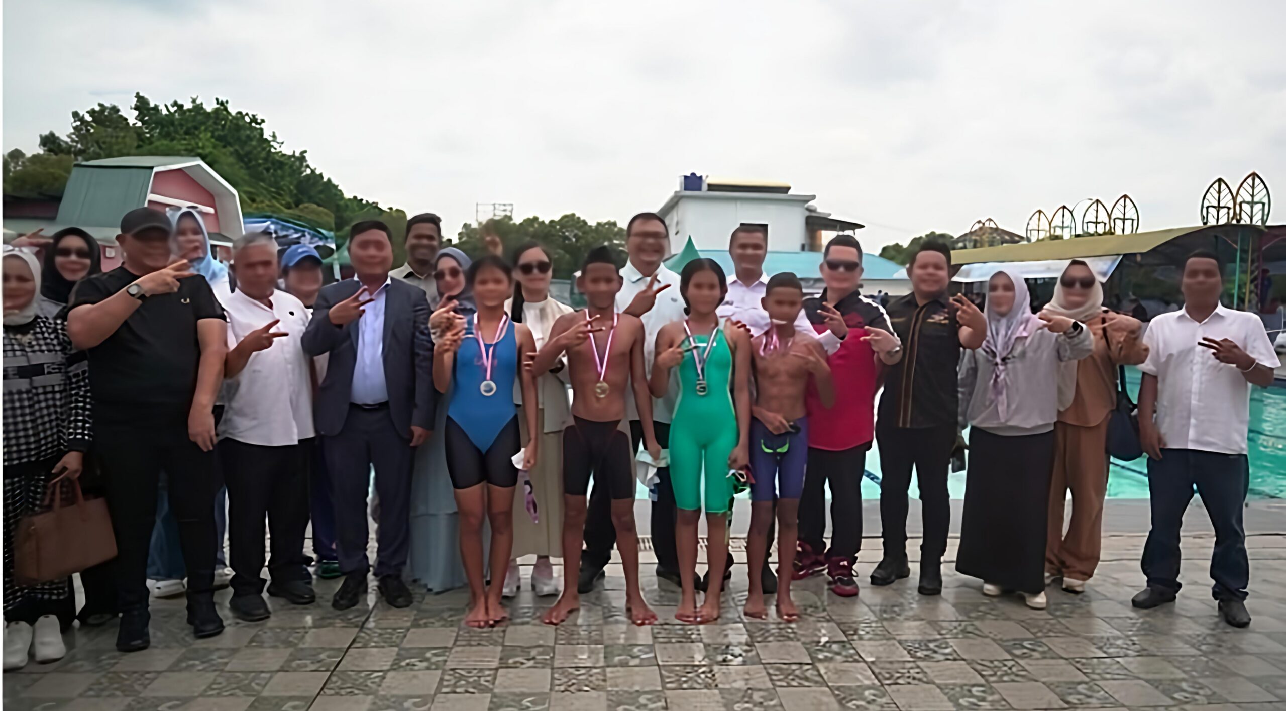 Bupati Asri Ludin Lantik Pengurus Federasi Akuatik Indonesia Kabupaten Deli Serdang Dan Buka Bunda Yin Swimming Competition 2026 7 Bupati Asri Ludin Lantik Pengurus Federasi Akuatik Indonesia Kabupaten Deli Serdang Dan Buka Bunda Yin Swimming Competition 2026 - IMG 20260726 222243 scaled