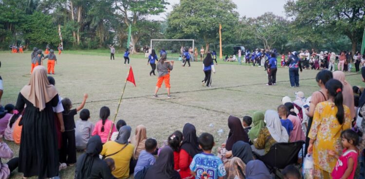 FESTIVAL BOLA KASTI ANTAR IBU-IBU DI PAGAR MERBAU DELI SERDANG