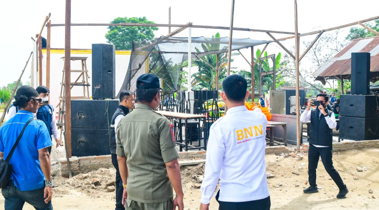 Tim P4GN Deli Serdang Bongkar Cafe Cantik Disinyalir Tempat Peredaran Narkoba  - IMG 20260727 220256
