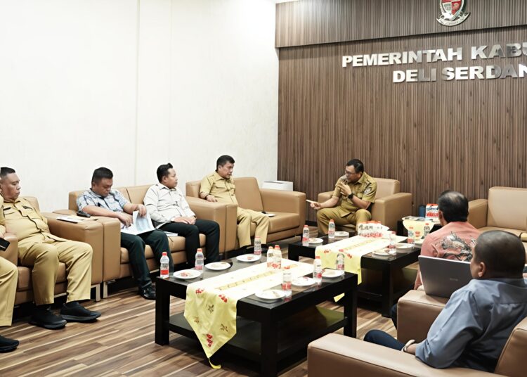 Pemkab Deli Serdang Akan Kembangkan Kolam Renang Dan Gedung Eks Delimas Menjadi Pusat Aktivitas Ekonomi Dan Rekreasi Modern 
