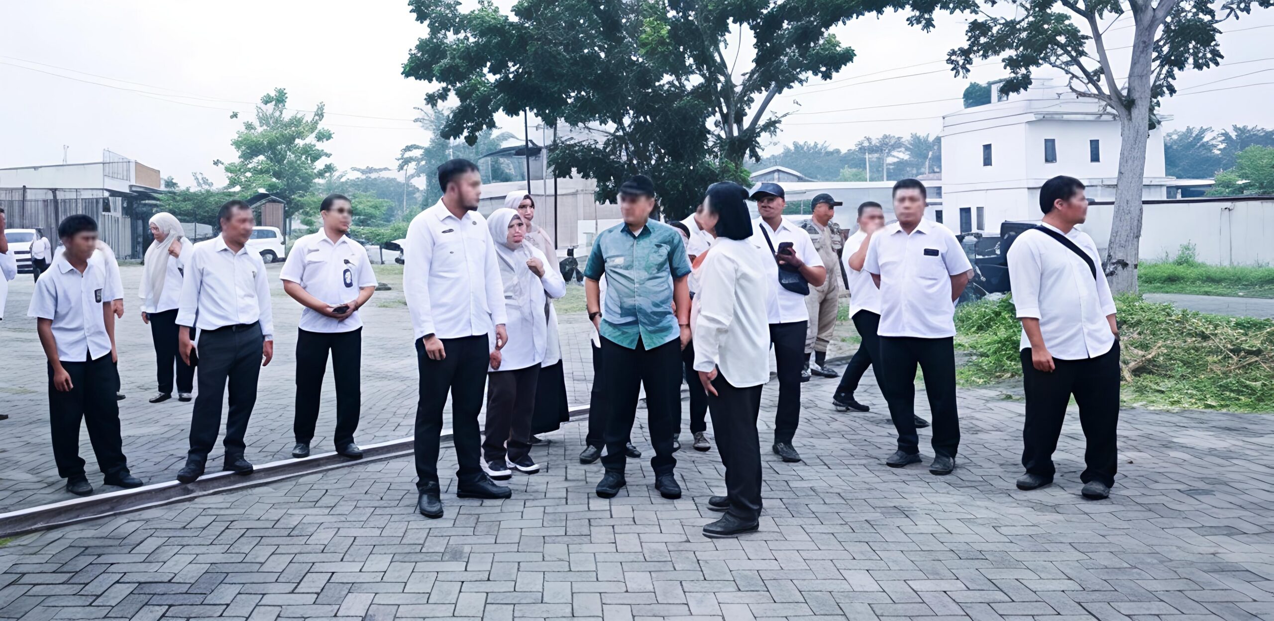 PASAR INDUK TEBING TINGGI, DIBANGUN TAK DITEMPATI, KINI DILIRIK IMAN IRDIAN SARAGIH  - IMG 20260730 105611 scaled