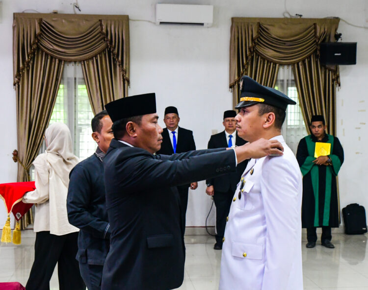 WABUP DELI SERDANG LANTIK 25 PEJABAT, FIKRI HANAFI SEBAGAI CAMAT BANGUN PURBA 2 WABUP DELI SERDANG LANTIK 25 PEJABAT, FIKRI HANAFI SEBAGAI CAMAT BANGUN PURBA