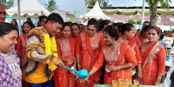 Wabup Lom Lom Suwondo Hadiri Acara Umat Hindu Adhi Tiruvilla Maha Puja Tahun 2026 Di Shri Mariamman Kuil Sei. Semayang