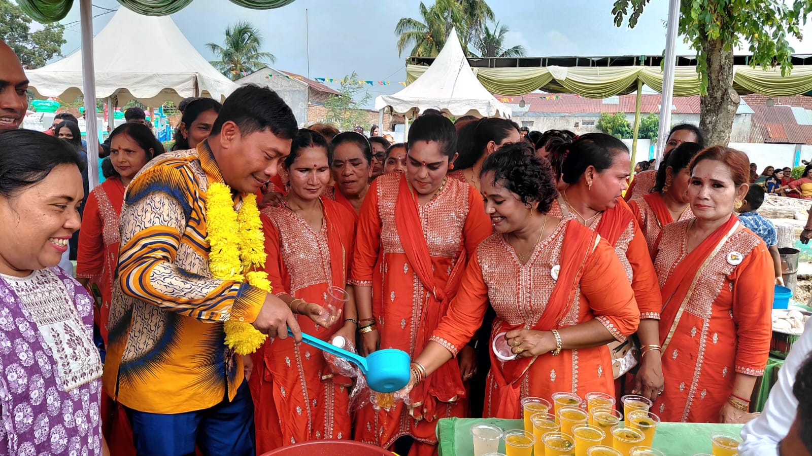 Wabup Lom Lom Suwondo Hadiri Acara Umat Hindu Adhi Tiruvilla Maha Puja Tahun 2026 Di Shri Mariamman Kuil Sei. Semayang 3 Wabup Lom Lom Suwondo Hadiri Acara Umat Hindu Adhi Tiruvilla Maha Puja Tahun 2026 Di Shri Mariamman Kuil Sei. Semayang - IMG 20260809 WA0008