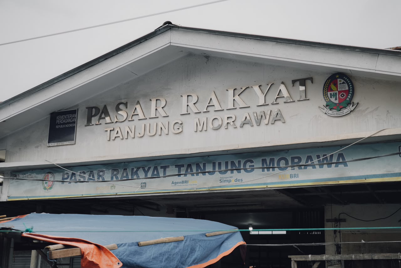 Kunker Bupati Deli Serdang Tinjau Pasar Rakyat Tamora, Masih Banyak Pedagang Berjualan Diluar Area - IMG 20260811 WA0003