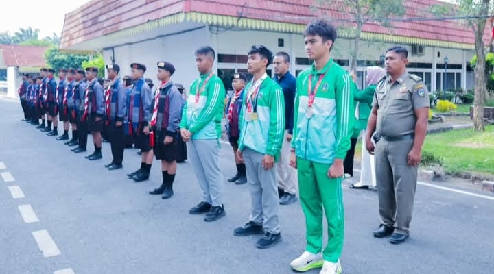 WALI KOTA LEPAS KONTINGEN PRAMUKA TEBING TINGGI MENUJU JAMNAS XII 2026 JAKARTA 3 WALI KOTA LEPAS KONTINGEN PRAMUKA TEBING TINGGI MENUJU JAMNAS XII 2026 JAKARTA - IMG 20260804 165042