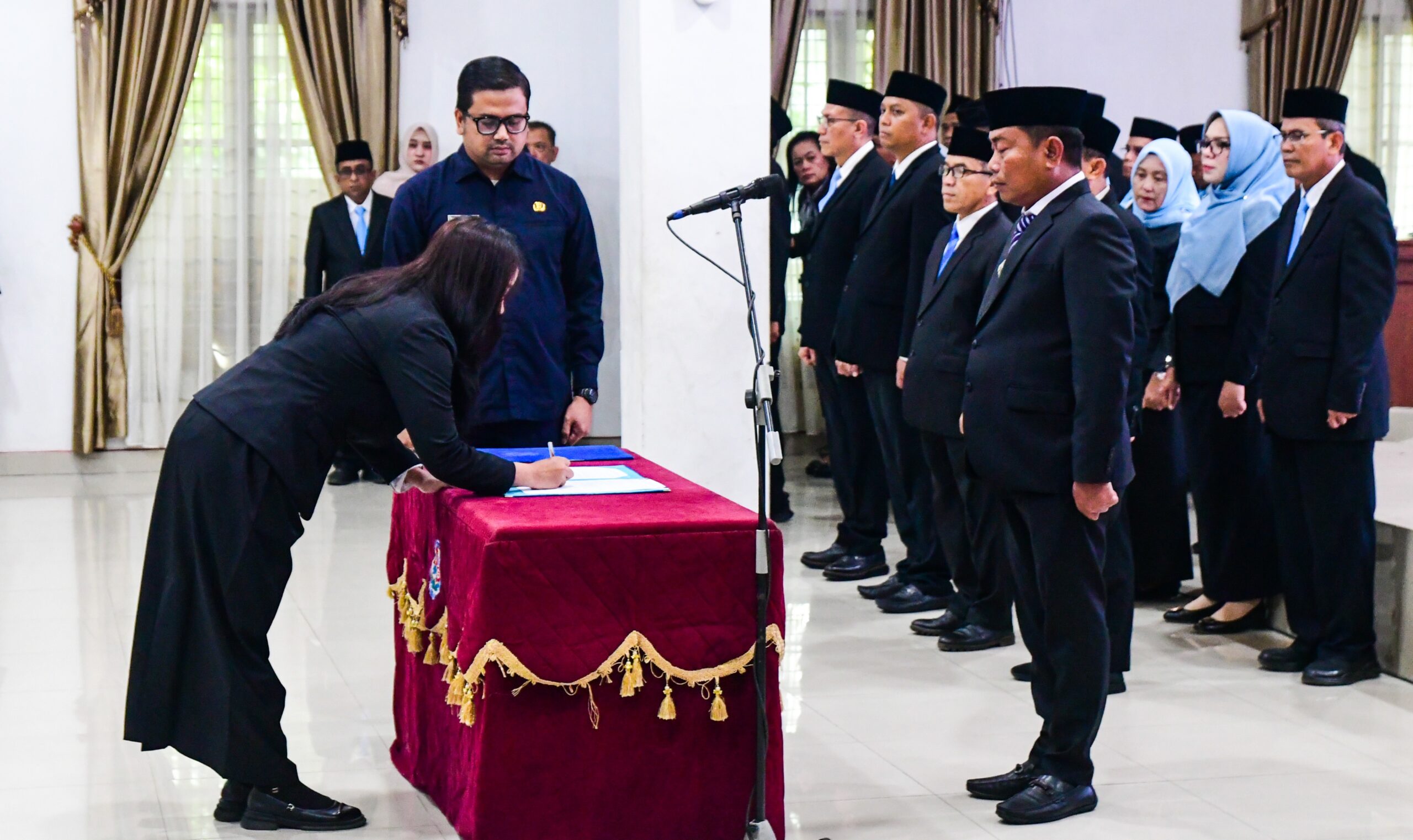 WABUP DELI SERDANG LANTIK 25 PEJABAT, FIKRI HANAFI SEBAGAI CAMAT BANGUN PURBA 6 WABUP DELI SERDANG LANTIK 25 PEJABAT, FIKRI HANAFI SEBAGAI CAMAT BANGUN PURBA - IMG 20260807 192754 scaled