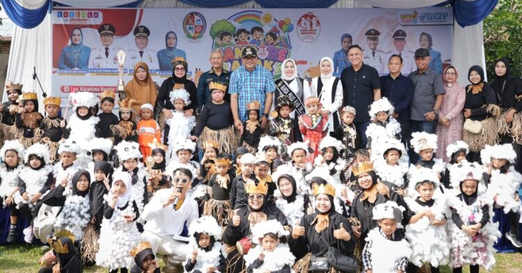 JAMBORE ANAK TK/RA SE-DESA BANDAR KHALIPAH SEMARAK DAN MERIAH 2 JAMBORE ANAK TK/RA SE-DESA BANDAR KHALIPAH SEMARAK DAN MERIAH