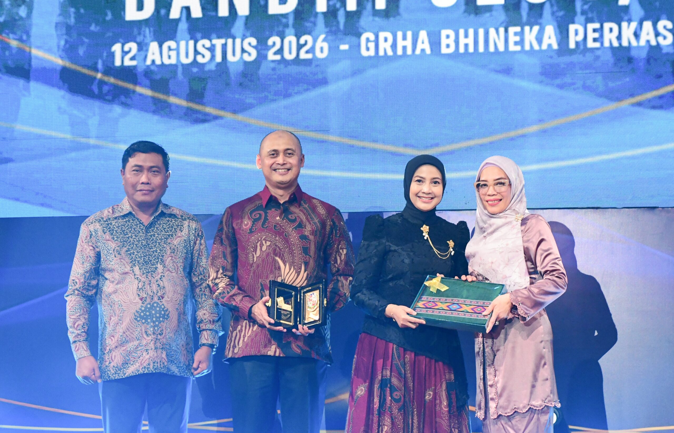 Pisah Sambut Dandim 0204/DS, Letkol Inf Wahidin Sobar Gantikan Letkol Arh Agung Pujiantoro 5 Pisah Sambut Dandim 0204/DS, Letkol Inf Wahidin Sobar Gantikan Letkol Arh Agung Pujiantoro - IMG 20260813 205918 scaled
