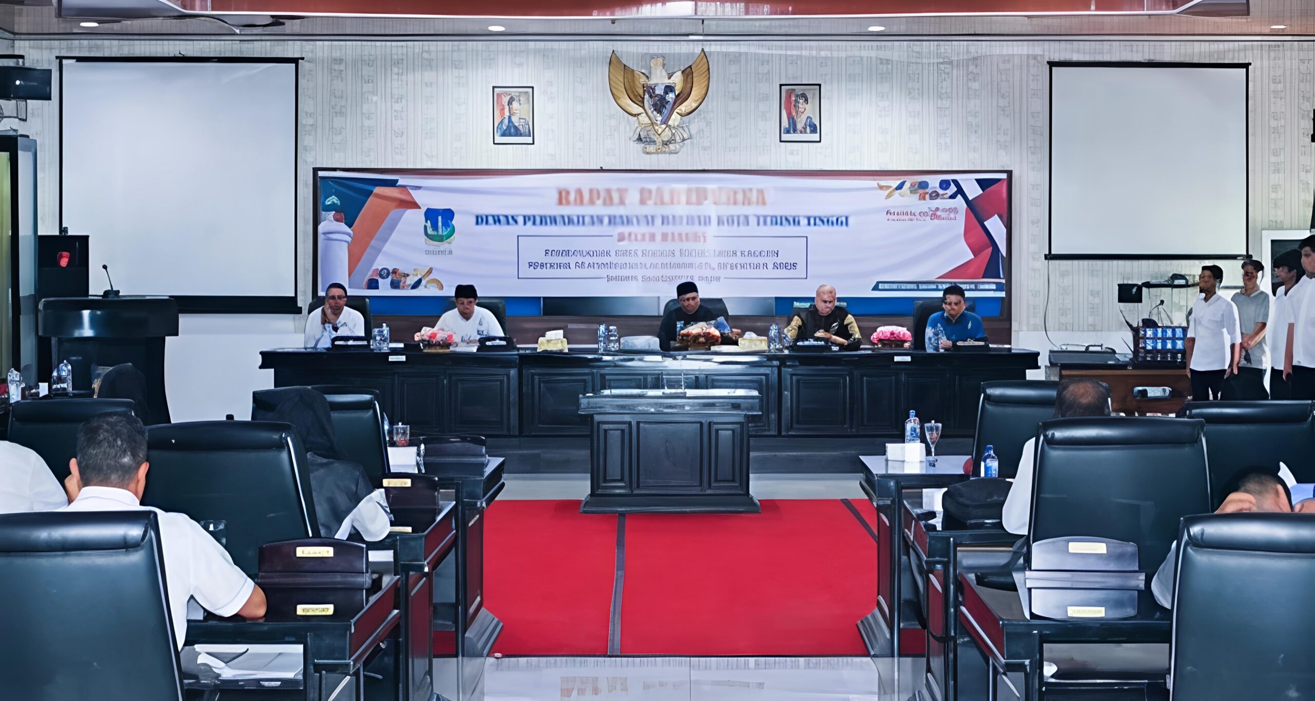 Enam Fraksi DPRD Tebing Tinggi Terima Dan Setujui Ranperda APBD TA 2025 Menjadi Perda 8 Enam Fraksi DPRD Tebing Tinggi Terima Dan Setujui Ranperda APBD TA 2025 Menjadi Perda - IMG 20260813 210536 scaled
