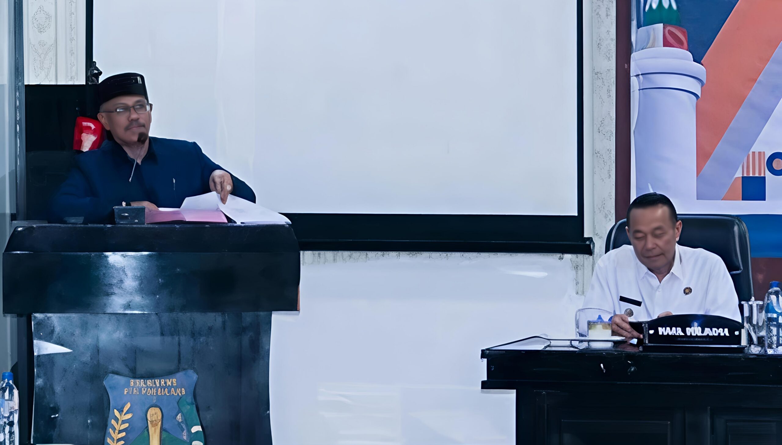 Enam Fraksi DPRD Tebing Tinggi Terima Dan Setujui Ranperda APBD TA 2025 Menjadi Perda 6 Enam Fraksi DPRD Tebing Tinggi Terima Dan Setujui Ranperda APBD TA 2025 Menjadi Perda - IMG 20260813 220431 scaled