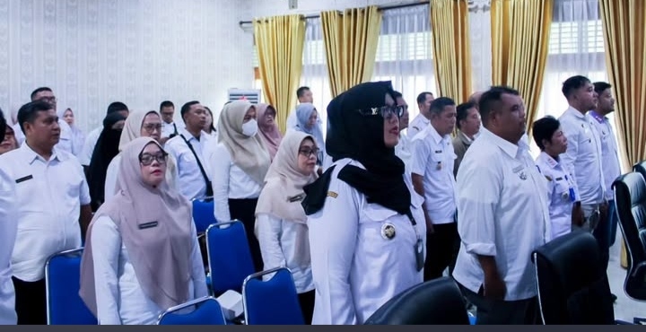 Enam Fraksi DPRD Tebing Tinggi Terima Dan Setujui Ranperda APBD TA 2025 Menjadi Perda 11 Enam Fraksi DPRD Tebing Tinggi Terima Dan Setujui Ranperda APBD TA 2025 Menjadi Perda - IMG 20260813 223159
