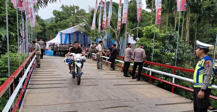 Wabup Deli Serdang Hadiri Peresmian Dua Jembatan Di Kutalimbaru Dan Sunggal 2 Wabup Deli Serdang Hadiri Peresmian Dua Jembatan Di Kutalimbaru Dan Sunggal