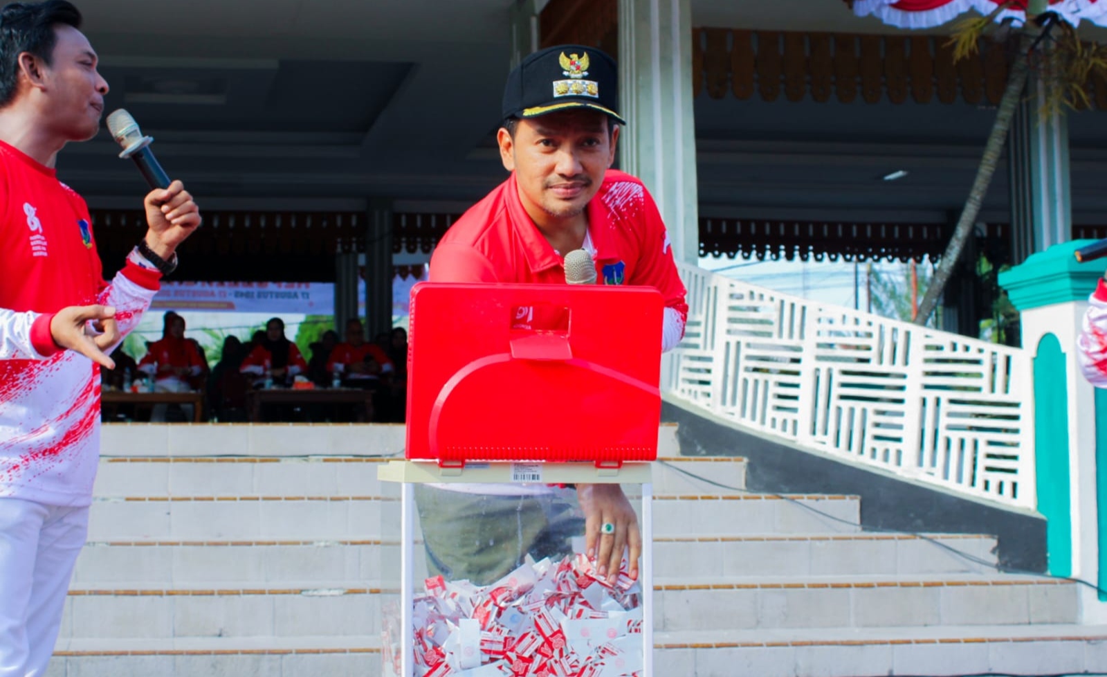 MERIAH!!! RIBUAN WARGA KOTA TEBING TINGGI PADATI LAPANGAN MERDEKA SEMARAKKAN HUT KE-81 RI 9 MERIAH!!! RIBUAN WARGA KOTA TEBING TINGGI PADATI LAPANGAN MERDEKA SEMARAKKAN HUT KE-81 RI - IMG 20260816 203938
