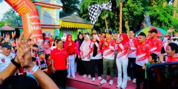 MERIAH!!! RIBUAN WARGA KOTA TEBING TINGGI PADATI LAPANGAN MERDEKA SEMARAKKAN HUT KE-81 RI
