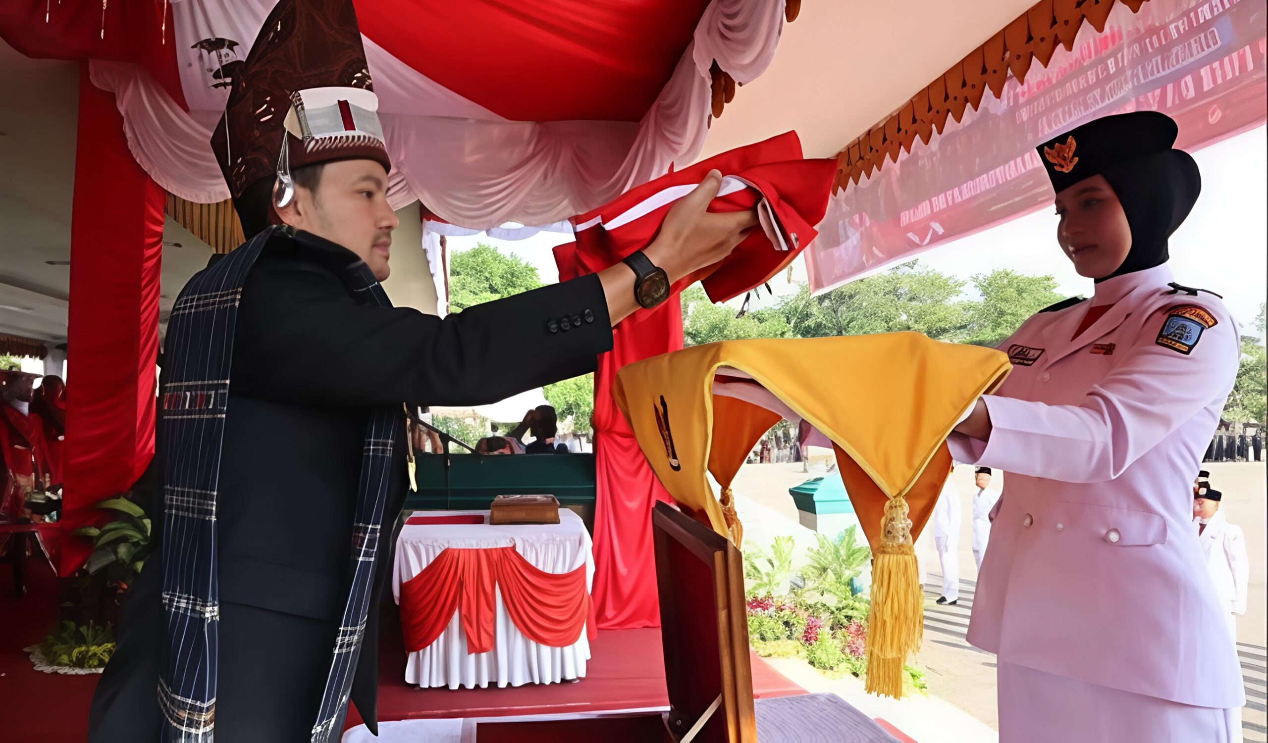 WALI KOTA TEBING TINGGI PIMPIN UPACARA PERINGATAN HUT KE-81 KEMERDEKAAN RI DI LAPANGAN MERDEKA 4 WALI KOTA TEBING TINGGI PIMPIN UPACARA PERINGATAN HUT KE-81 KEMERDEKAAN RI DI LAPANGAN MERDEKA - IMG 20260817 150407 scaled