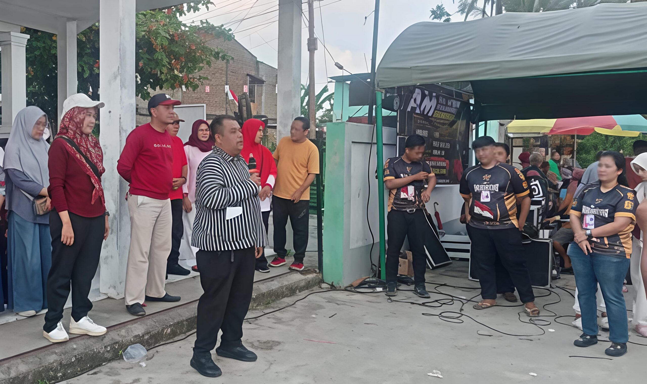 Kelurahan Rantau Laban Gelar Acara Semarak HUT Ke-81 RI Dengan Berbagai Perlombaan Dan Pertunjukan Kuda Kepang 6 Kelurahan Rantau Laban Gelar Acara Semarak HUT Ke-81 RI Dengan Berbagai Perlombaan Dan Pertunjukan Kuda Kepang - IMG 20260817 164423 scaled