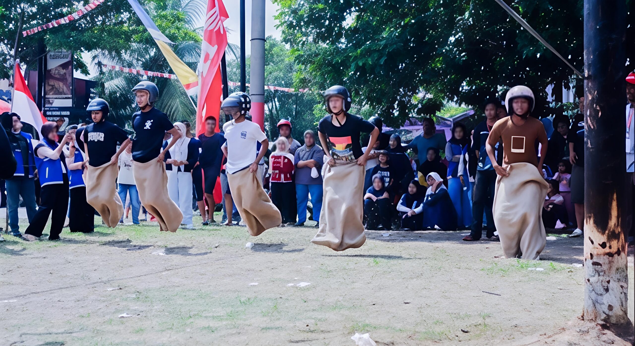 WALI KOTA TEBING TINGGI TINJAU PERLOMBAAN TRADISIONAL WARGA MERIAHKAN HUT KE -81 RI 7 WALI KOTA TEBING TINGGI TINJAU PERLOMBAAN TRADISIONAL WARGA MERIAHKAN HUT KE -81 RI - IMG 20260819 232933 scaled