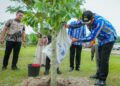 Pemkab Deli Serdang Mengganti Karangan Bunga HUT Ke-81 RI Dengan Menanam Pohon Alpukat 11 Pemkab Deli Serdang Mengganti Karangan Bunga HUT Ke-81 RI Dengan Menanam Pohon Alpukat