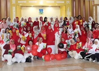 MERIAHKAN HUT KE-81 RI, DWP TEBING TINGGI GELAR ANEKA LOMBA PADA PERTEMUAN RUTIN BULANAN