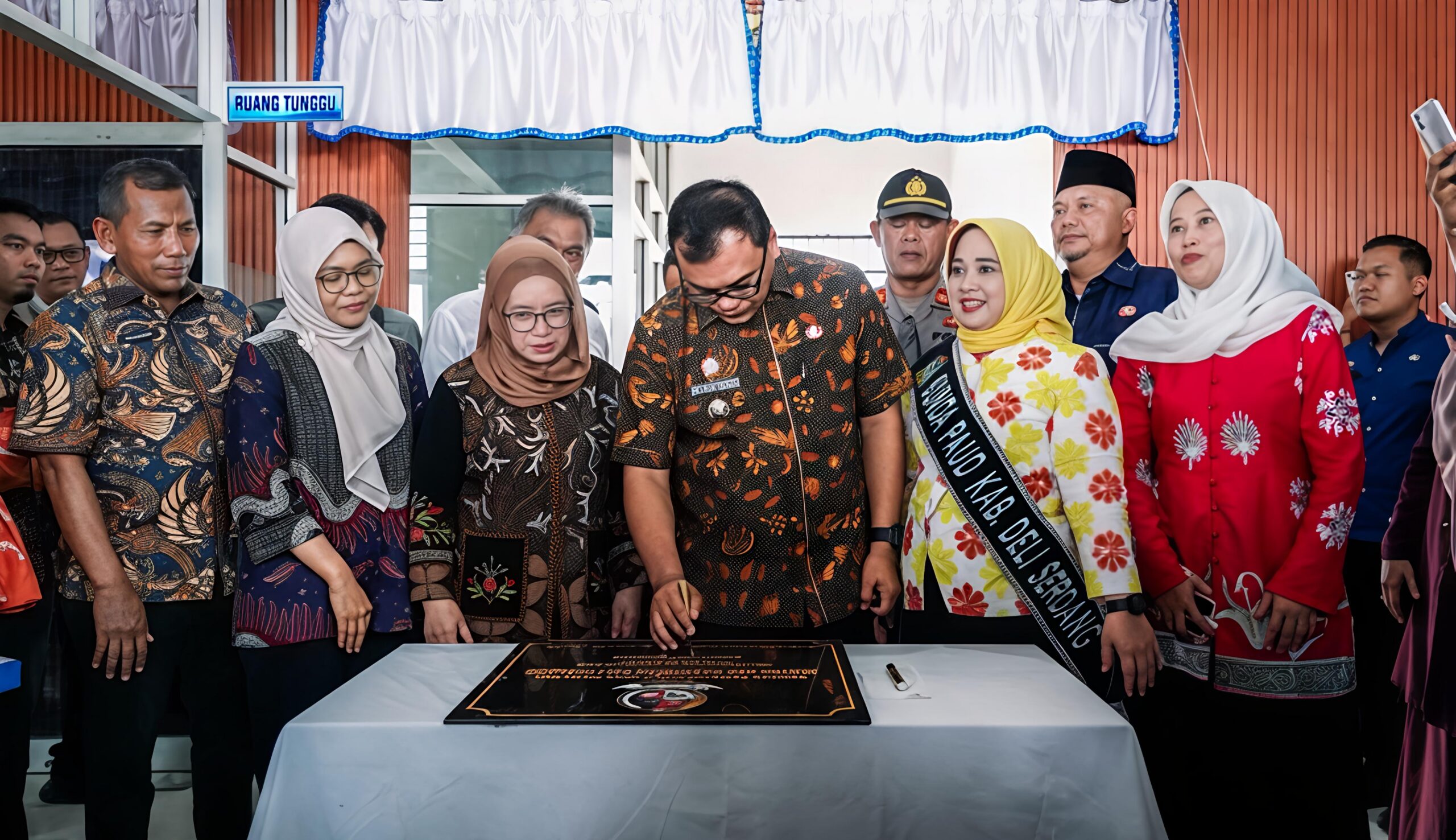 Bupati Deli Serdang dr. H. Asri Ludin Tambunan Resmikan Sentra Anak Berkebutuhan Khusus Di Kecamatan Pagar Merbau 3 Bupati Deli Serdang dr. H. Asri Ludin Tambunan Resmikan Sentra Anak Berkebutuhan Khusus Di Kecamatan Pagar Merbau - IMG 20260821 205240 scaled