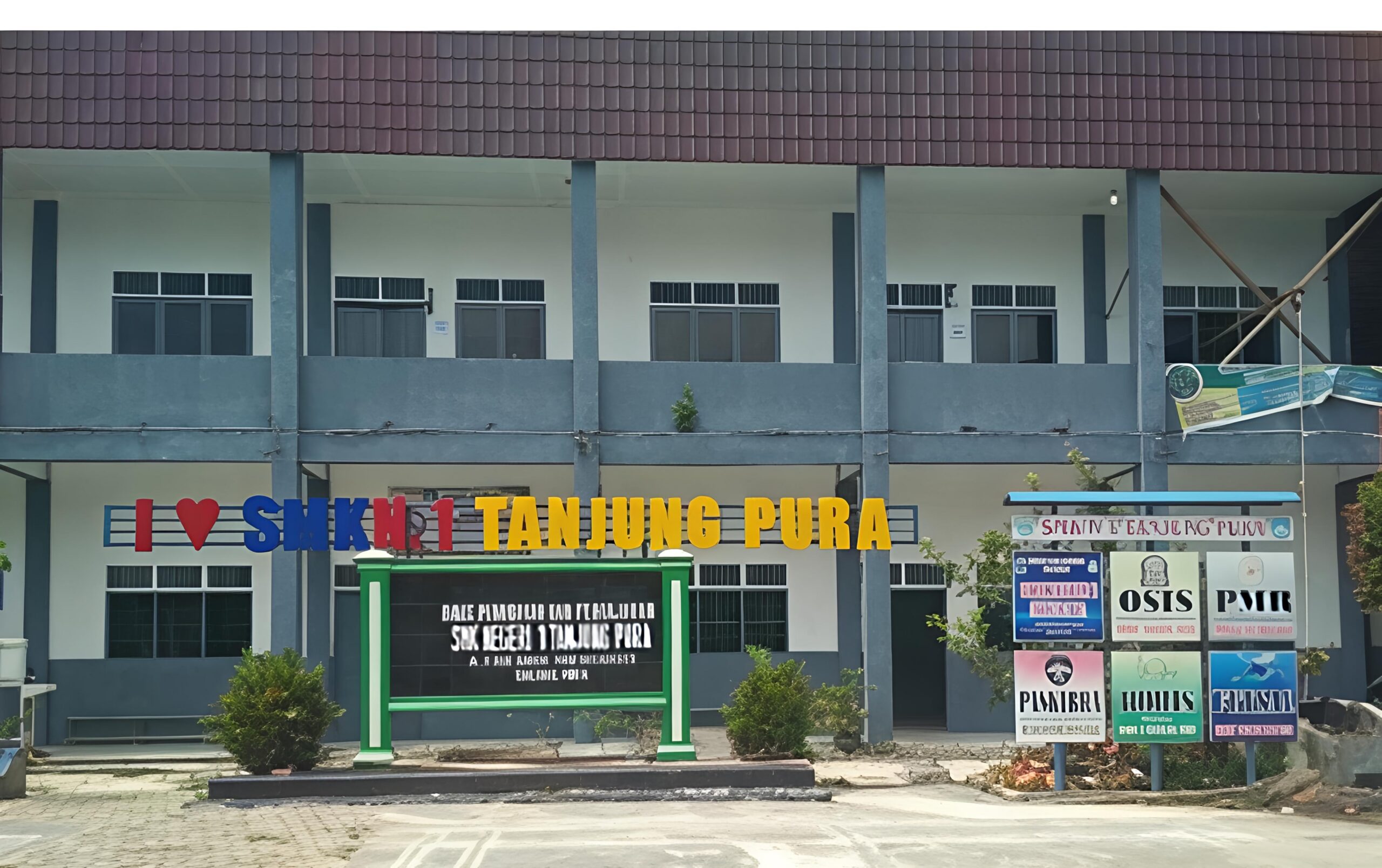 Gedung SMK Negeri I Tanjung Pura Direhab Dengan Anggaran Rp. 2,4 Milyar 5 Gedung SMK Negeri I Tanjung Pura Direhab Dengan Anggaran Rp. 2,4 Milyar - IMG 20260821 222802 1 scaled