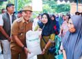 Pemko Tebing Tinggi Salurkan 717 Ton Beras Kepada Masyarakat Penerima Manfaat 13 Pemko Tebing Tinggi Salurkan 717 Ton Beras Kepada Masyarakat Penerima Manfaat