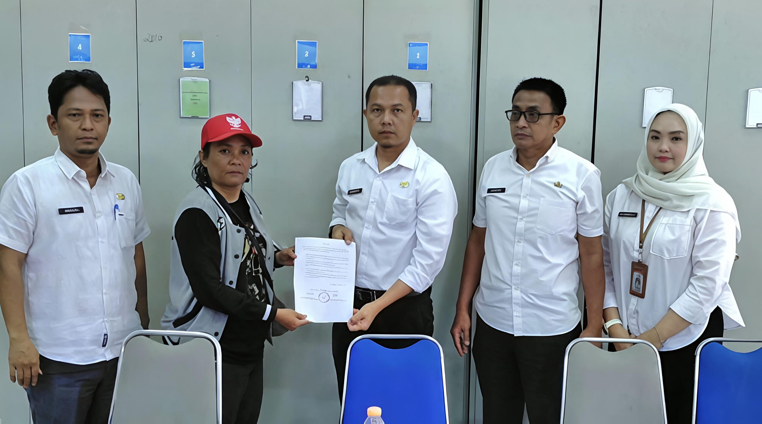 Pemkab Deli Serdang Terima Aspirasi Pengaduan Masyarakat Terkait Pembangunan Dan Pemeliharaan Insfratruktur Jalan 4 Pemkab Deli Serdang Terima Aspirasi Pengaduan Masyarakat Terkait Pembangunan Dan Pemeliharaan Insfratruktur Jalan - IMG 20260827 170528 scaled