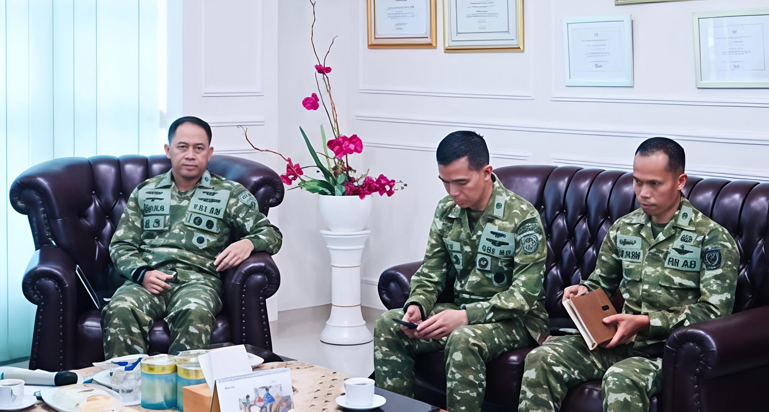 WALI KOTA TEBING TINGGI TERIMA KUNJUNGAN KERJA WAKA POSKO SATGAS PERCEPATAN REHABILITASI PASCA BENCANA 6 WALI KOTA TEBING TINGGI TERIMA KUNJUNGAN KERJA WAKA POSKO SATGAS PERCEPATAN REHABILITASI PASCA BENCANA - IMG 20260828 092841 scaled