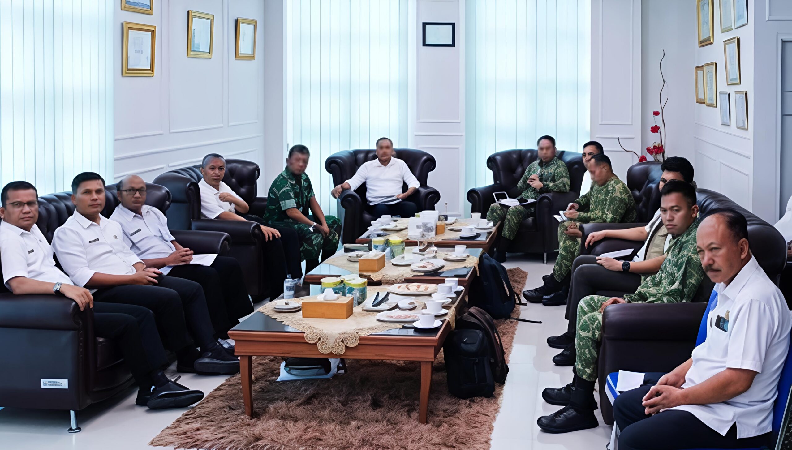 WALI KOTA TEBING TINGGI TERIMA KUNJUNGAN KERJA WAKA POSKO SATGAS PERCEPATAN REHABILITASI PASCA BENCANA 4 WALI KOTA TEBING TINGGI TERIMA KUNJUNGAN KERJA WAKA POSKO SATGAS PERCEPATAN REHABILITASI PASCA BENCANA - IMG 20260828 092930 scaled