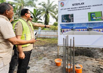 SMP Negeri 1 Beringin Mendapat Tambahan Tiga Ruang Kelas Baru 9 SMP Negeri 1 Beringin Mendapat Tambahan Tiga Ruang Kelas Baru