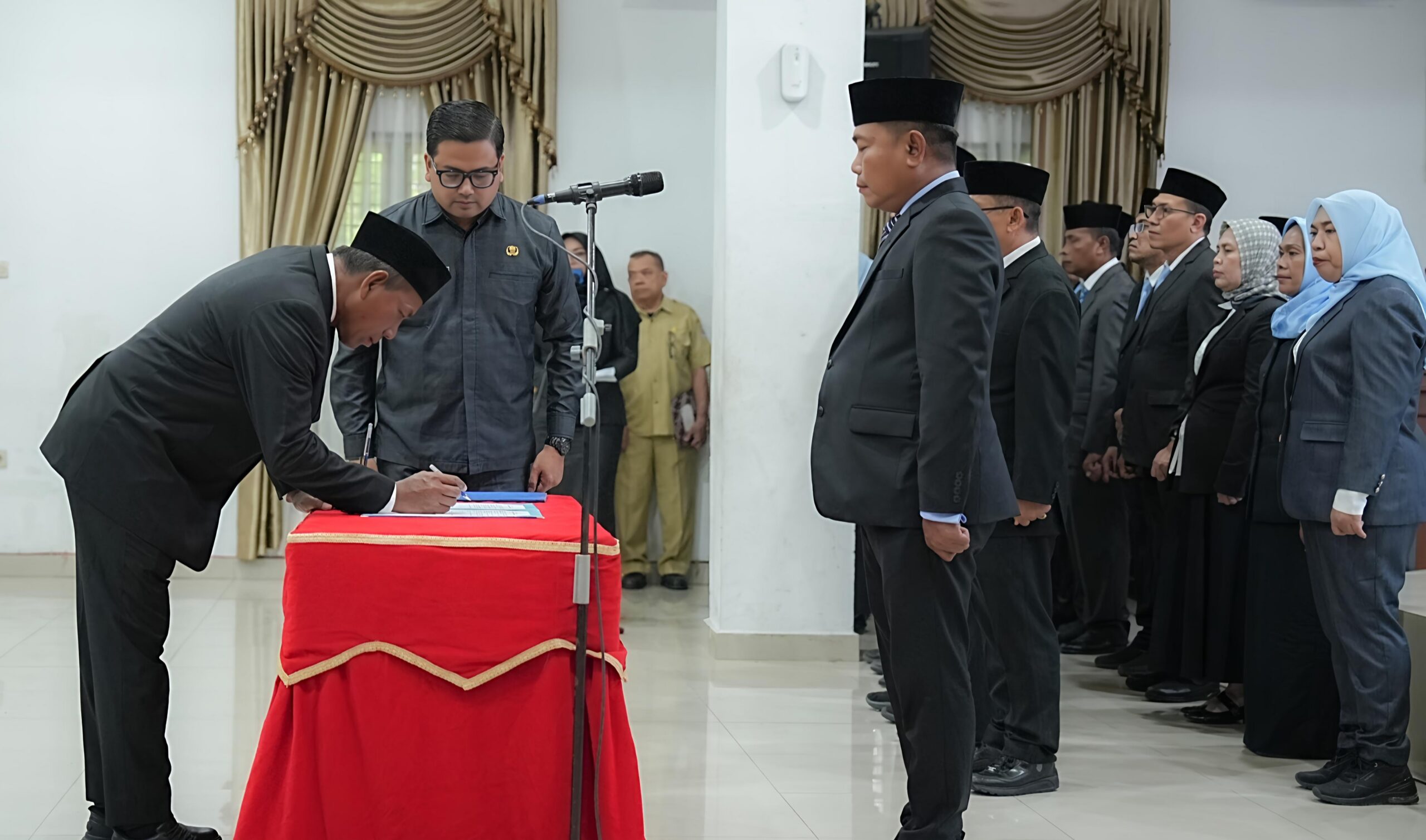 Wabup Deli Serdang Lantik 17 Pimpinan Tinggi Pratama Dan Fungsional 4 Wabup Deli Serdang Lantik 17 Pimpinan Tinggi Pratama Dan Fungsional - IMG 20260831 172505 scaled