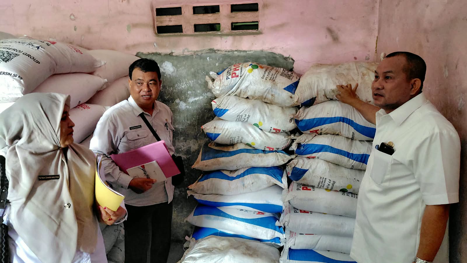 Kebutuhan Pupuk NPK Bersubsidi Di Kecamatan Namorambe Bertambah, Serapan Belum Maksimal 4 Kebutuhan Pupuk NPK Bersubsidi Di Kecamatan Namorambe Bertambah, Serapan Belum Maksimal - IMG 20260924 WA0020