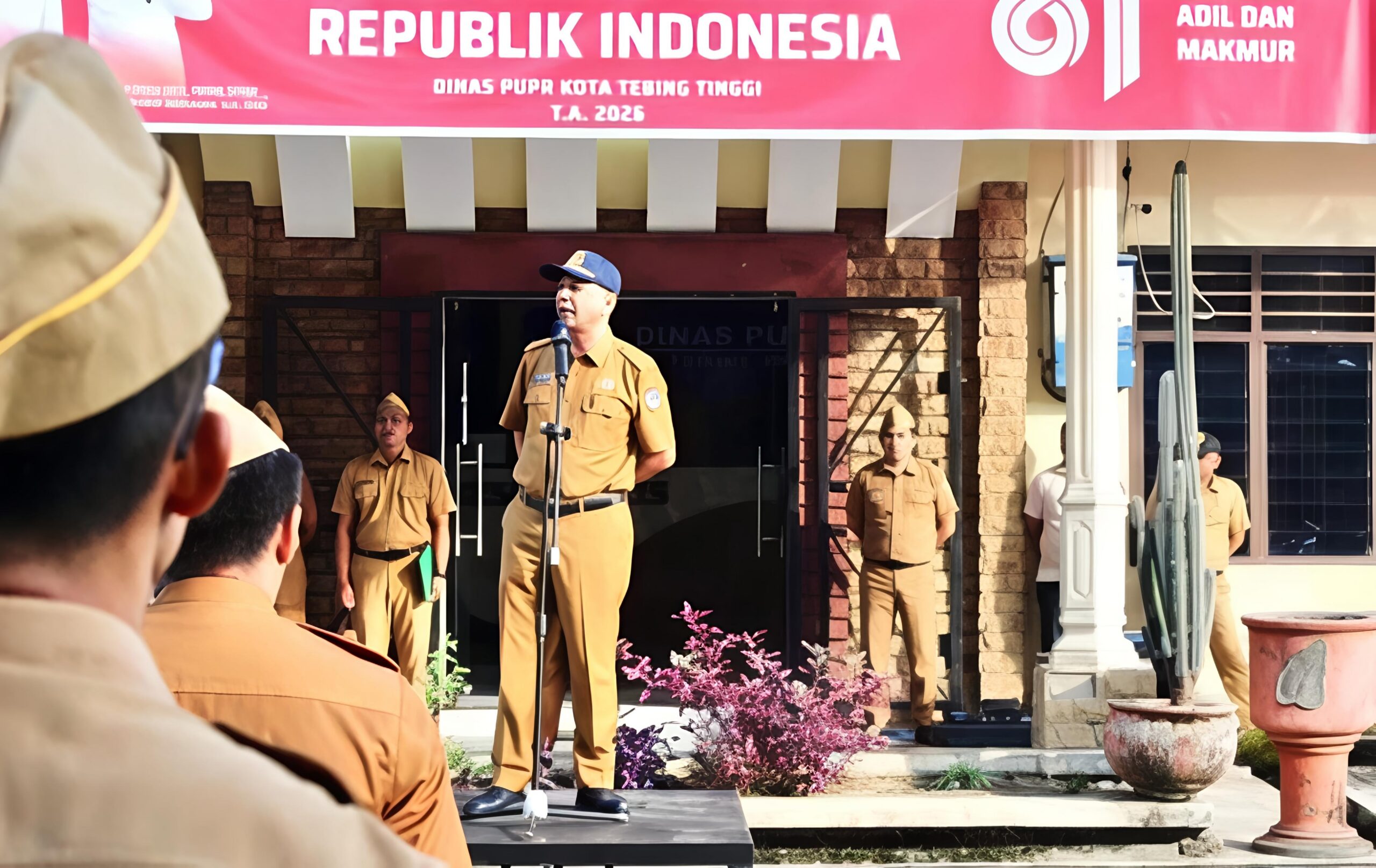Sekdako Tebing Tinggi Tekankan Seluruh ASN Terus Meningkatkan Kinerja, Kedisiplinan Dan Kehadiran 3 Sekdako Tebing Tinggi Tekankan Seluruh ASN Terus Meningkatkan Kinerja, Kedisiplinan Dan Kehadiran - IMG 20260901 112348 scaled