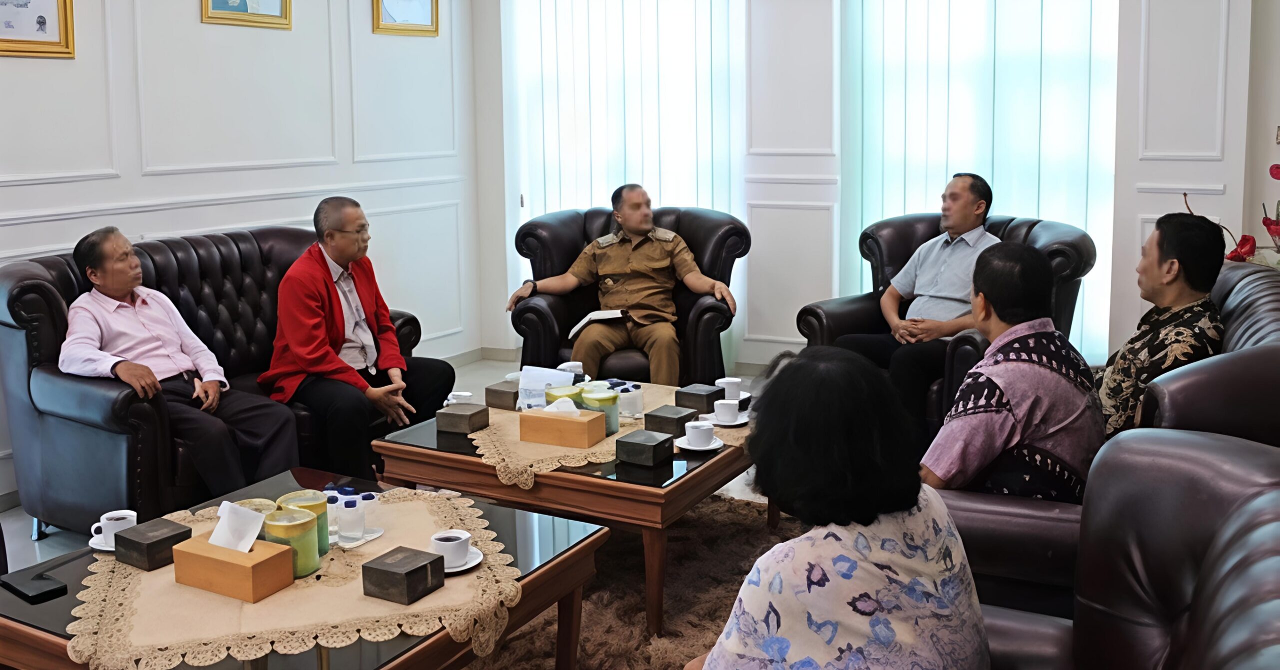 Wali Kota Tebing Tinggi Ajak Lakukan Penguatan Kerukunan Antar Umat Bergama, Saat Menerima Audiensi Pengurus BKAG - IMG 20260902 100459 scaled