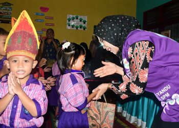Pembentukan Karakter Anak Tidak Cukup Hanya Disekolah, Tapi Butuh Keterlibatan Keluarga
