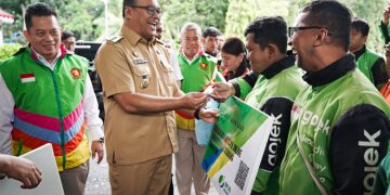 24 Pengemudi Ojol Warga Deli Serdang Mendapat Kepesertaan BPJS TK Gratis
